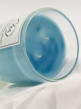 Load image into Gallery viewer, Lush Linen Artisan Candle - ZENfully Made Candle Co.